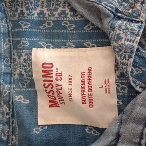 Mossimo supply co button up top